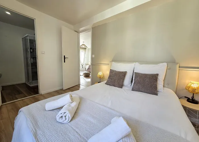 Le Cachemire - Confort Et Elegance - Centre